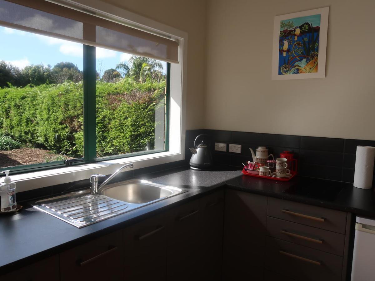 Ferienwohnung Cosy Nights - Modern, Self-Contained With Parking Kerikeri Exterior foto