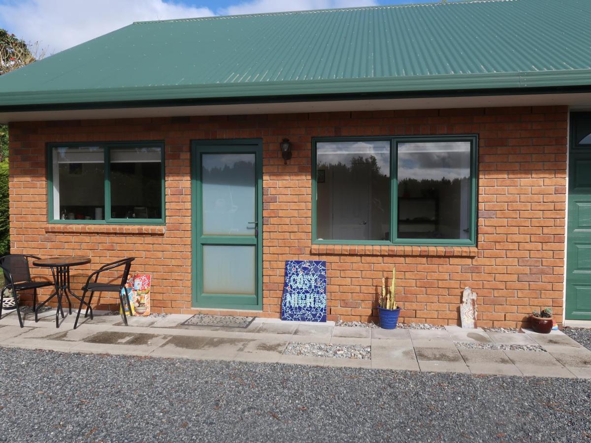 Ferienwohnung Cosy Nights - Modern, Self-Contained With Parking Kerikeri Exterior foto