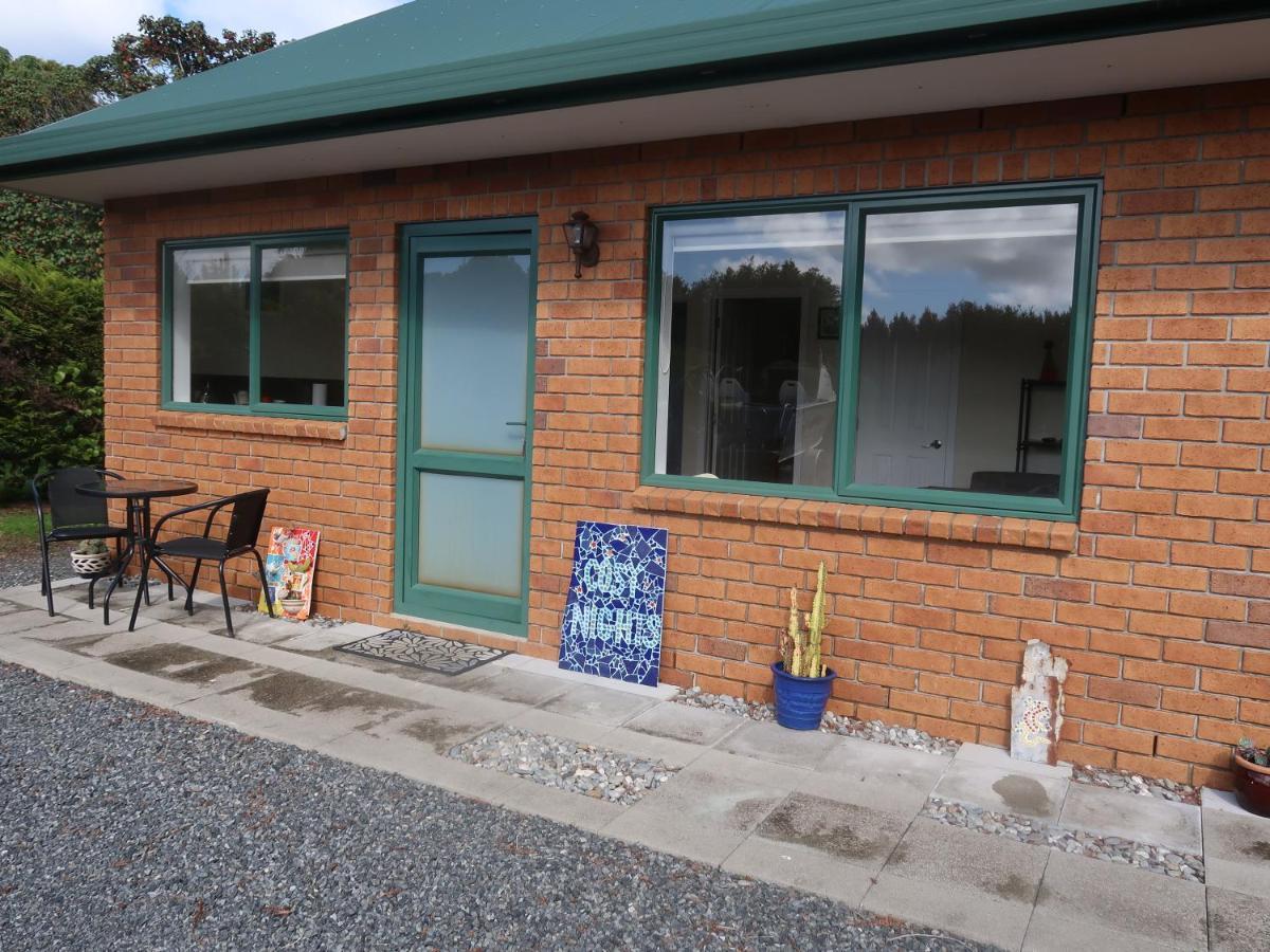 Ferienwohnung Cosy Nights - Modern, Self-Contained With Parking Kerikeri Exterior foto
