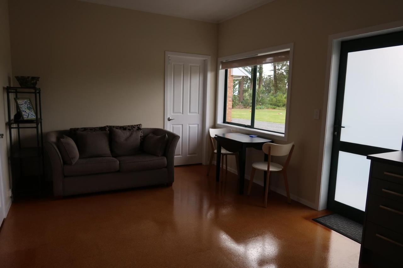 Ferienwohnung Cosy Nights - Modern, Self-Contained With Parking Kerikeri Exterior foto