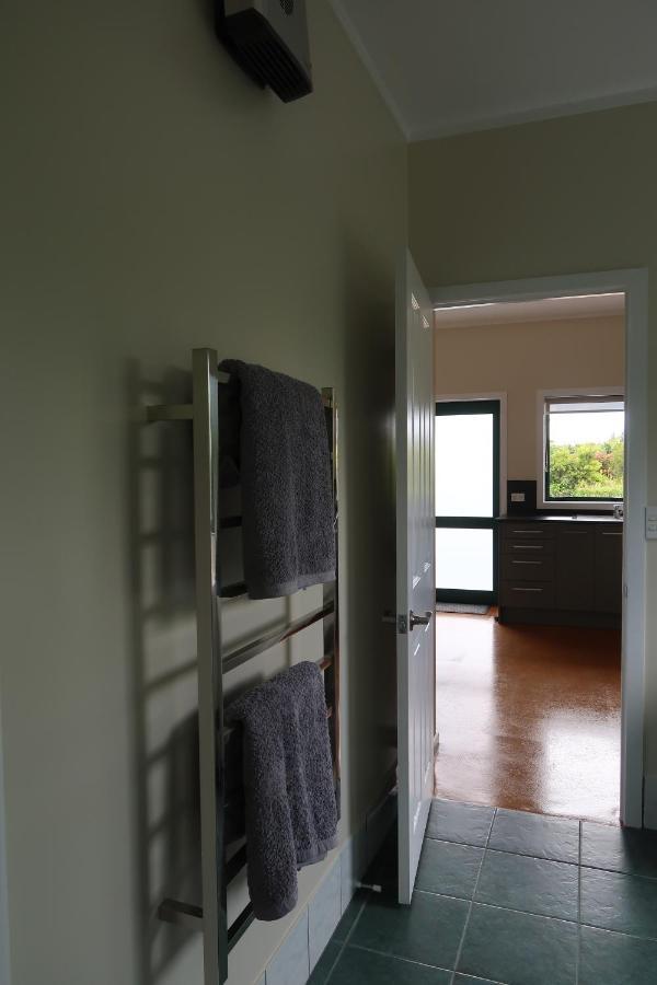 Ferienwohnung Cosy Nights - Modern, Self-Contained With Parking Kerikeri Exterior foto