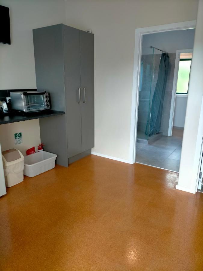 Ferienwohnung Cosy Nights - Modern, Self-Contained With Parking Kerikeri Exterior foto